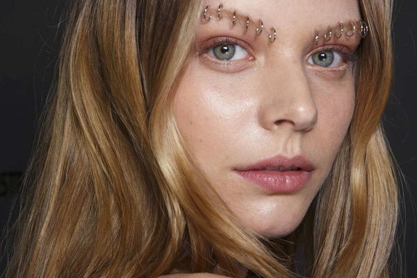 1329d84630e1ca53573a41410cb62435--make-up-trends-new-trends.jpg