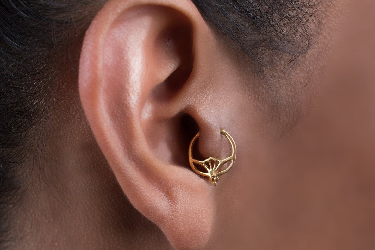 14k-gold-piercing-2-5f86da6e.jpg