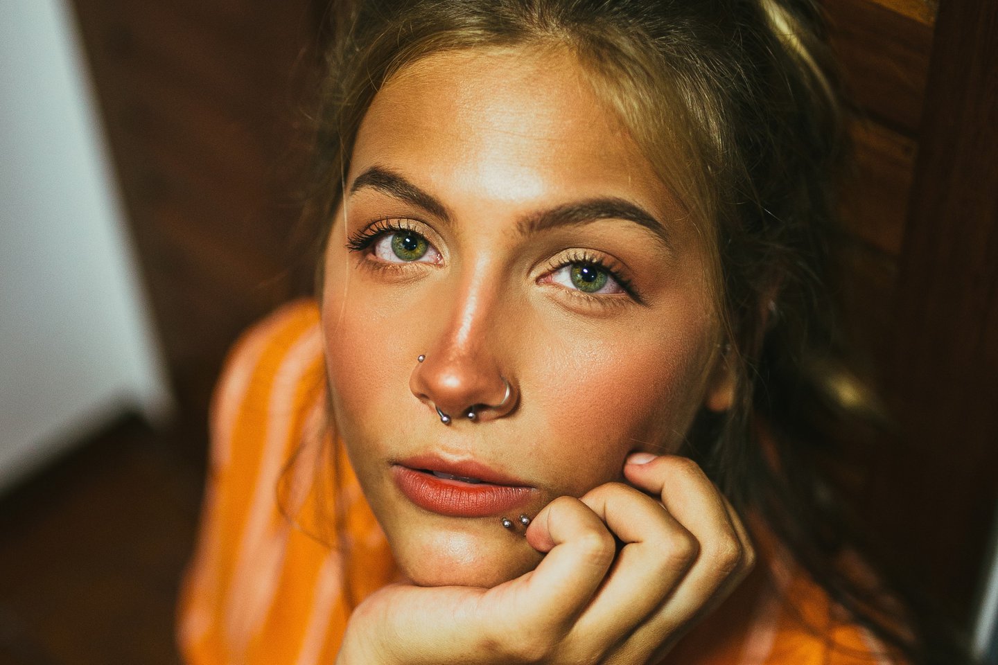 353-3539220_attractive-woman-piercing-green-eyes-model-eye-color.jpg
