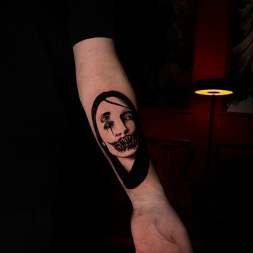 тату на руку