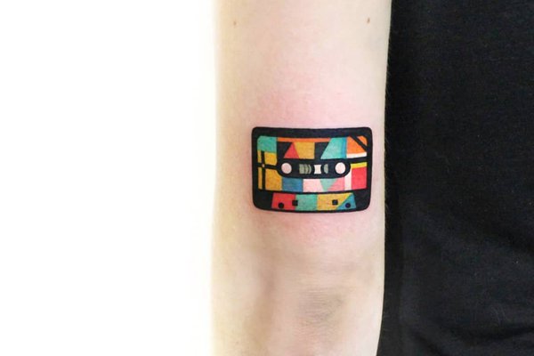 Cassette-tape-by-@polyc_sj.jpg