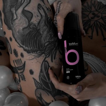 Піна для очищення свіжого тату