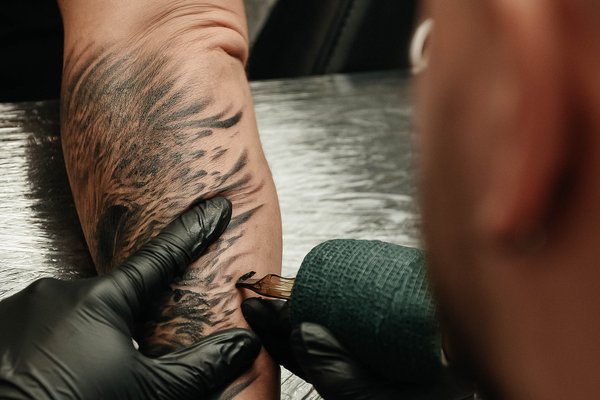 таку на руці VEAN TATTOO