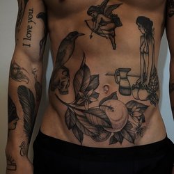 Мужские тату на животе