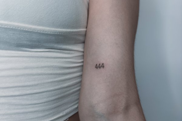 тату на руке