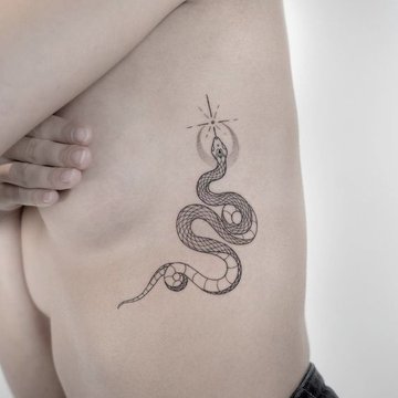 ТАТУ НА РЕБРАХ (16)