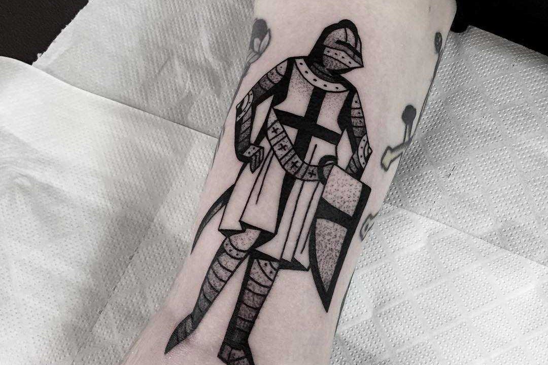 Templar-knight-tattoo-by-Miedoalvacio.jpeg
