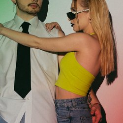 Поп-ідоли 2000-х і їхні татуювання