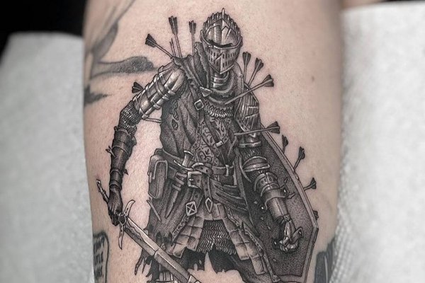 The-Wounded-Knight-Tattoo-Pose-2-1-925x1024.jpg