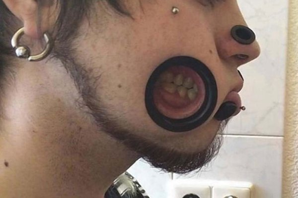 extreme-piercing-joel-miggler-bodymoded-punky-12.jpg