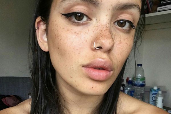 face-girls-freckles-Favim.com-6199734.jpg
