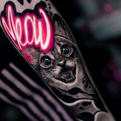 Неон-граффити