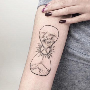 peach-hourglass-tattoo-eggnog.jpg