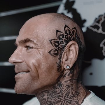 тату на голову