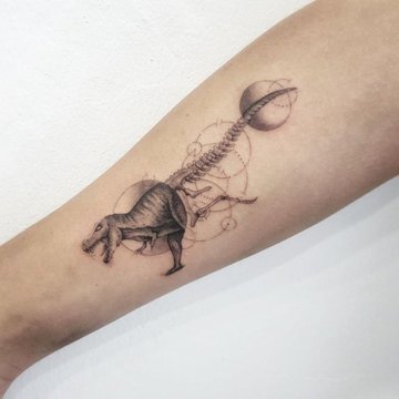 tatu_dinozavr_2.jpg