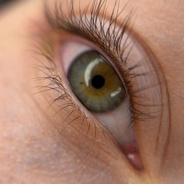 Підготовка до перманентного макіяжу очей